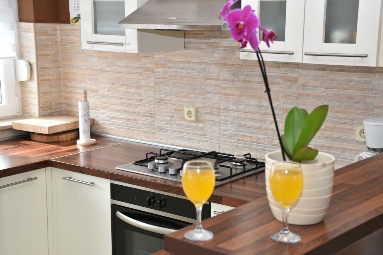 Apartments Piccolo Piaccere Ražanac Екстериор снимка